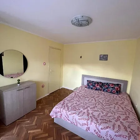 за гости Apartment